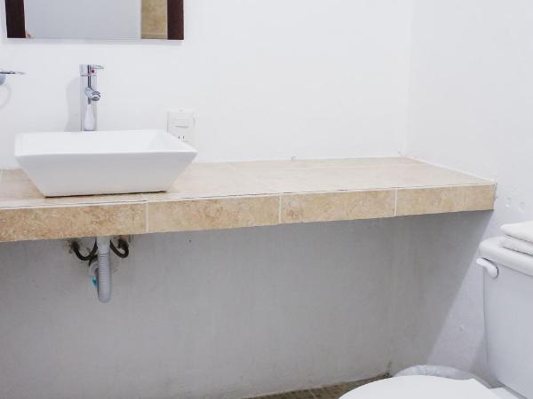 Hotel Colon Merida : photo 9 de la chambre chambre triple