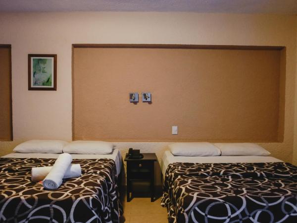 Hotel Colon Merida : photo 8 de la chambre chambre triple