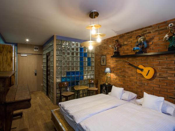 Retro hotel Garage : photo 10 de la chambre chambre double standard