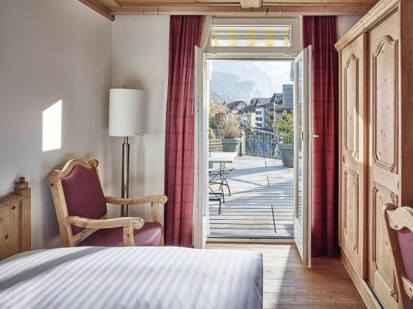 Hotel Schönegg : photo 3 de la chambre chambre simple supérieure - vue sur montagne