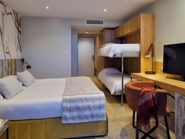 Hotel Bartaccia : photo 3 de la chambre chambre familiale confort