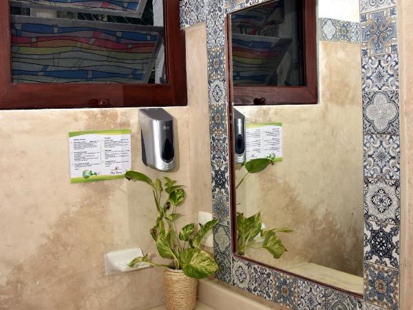 Hotel Mary Carmen : photo 9 de la chambre chambre double