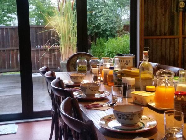 Designer Cottage : photo 7 de la chambre chambre double avec salle de bains commune