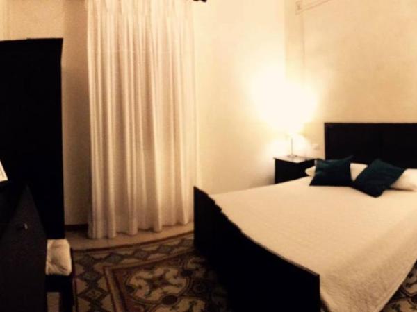 Les Fleurs b&b : photo 2 de la chambre chambre double