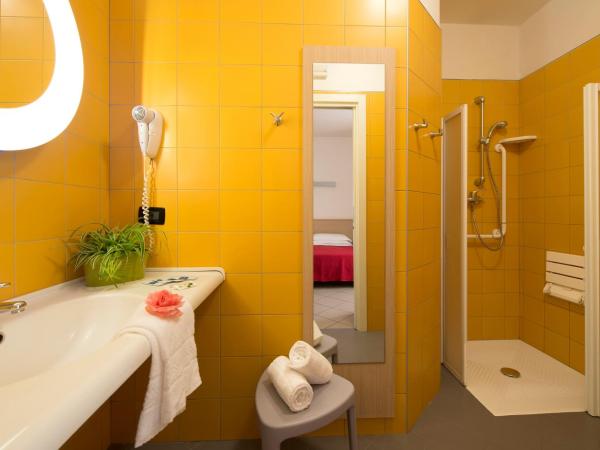 Nice Hotel Bibione : photo 3 de la chambre chambre triple confort