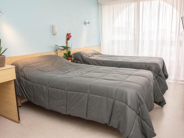 Hotel Bains Sarrailh : photo 5 de la chambre chambre lits jumeaux