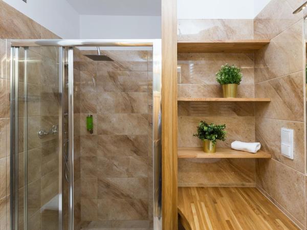 1898 Parkside Boutique Residence : photo 5 de la chambre appartement 2 chambres