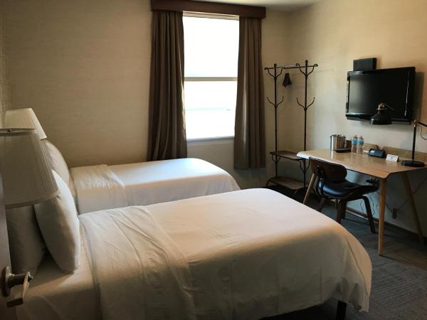 Hotel Mimosa : photo 5 de la chambre chambre lits jumeaux
