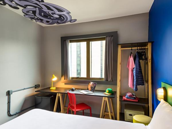 ibis Styles SP Faria Lima : photo 5 de la chambre appartement standard avec lits jumeaux