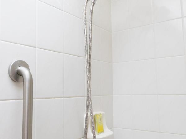 Ilima Hotel : photo 5 de la chambre studio supérieur avec cuisine