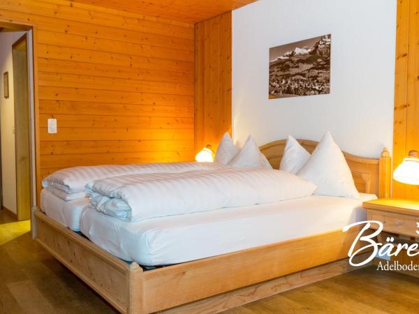 Hotel Bären : photo 8 de la chambre chambre double