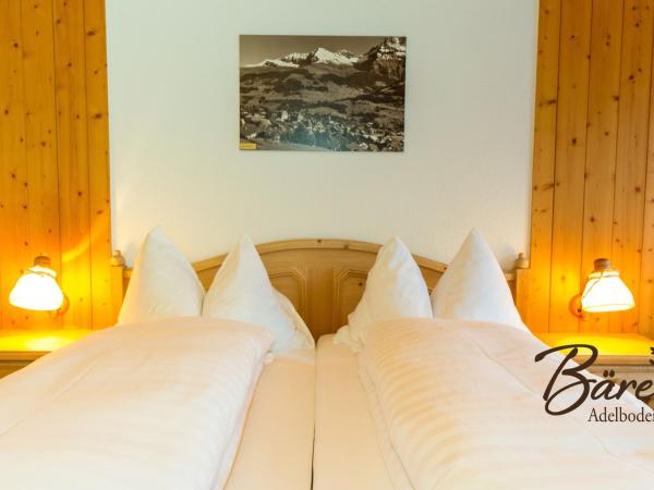 Hotel Bären : photo 6 de la chambre chambre double