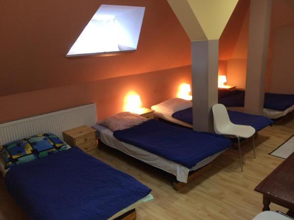 U Szermierzy : photo 2 de la chambre chambre quadruple avec douche