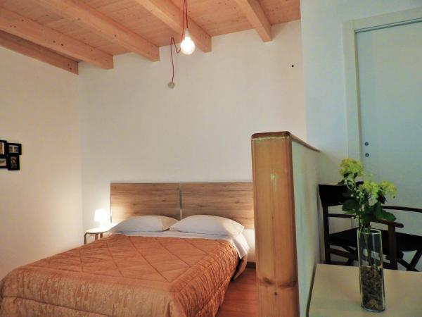 Arco Della Neve Guest House : photo 5 de la chambre studio familial