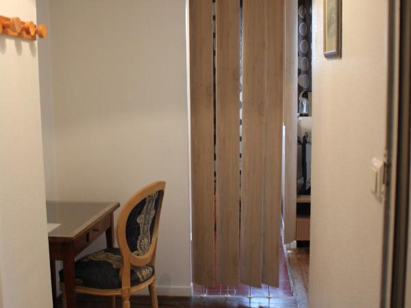 Résidence et Chambres d'Hôtes de La Porte d'Arras : photo 3 de la chambre studio classique