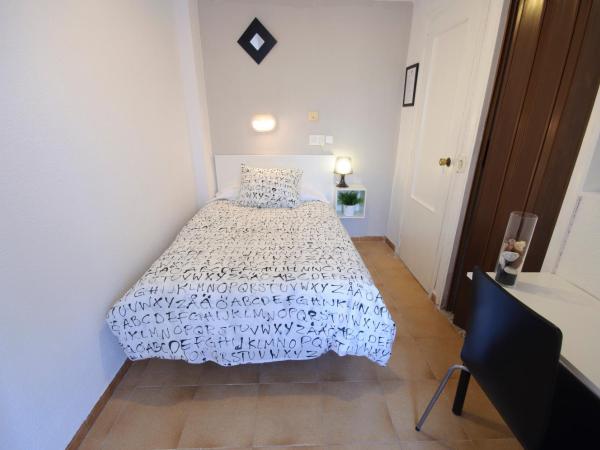 Hostal On Dormire Valencia : photo 1 de la chambre chambre simple