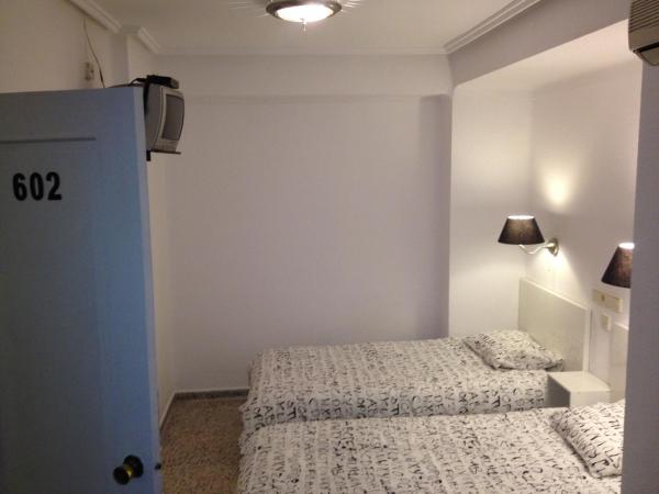 Hostal On Dormire Valencia : photo 7 de la chambre chambre double ou lits jumeaux
