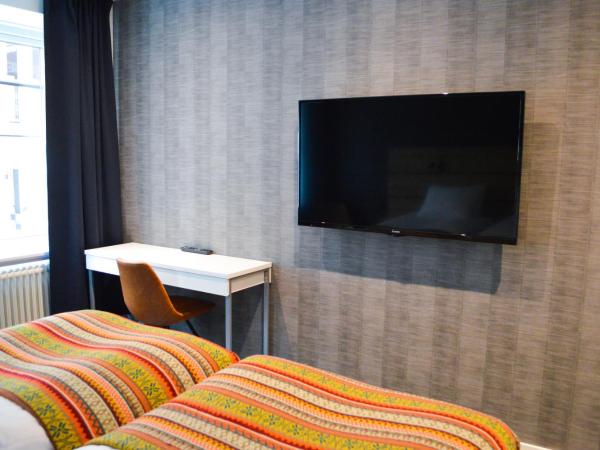 Hotell Stortorget, Östersund : photo 2 de la chambre chambre double ou lits jumeaux standard