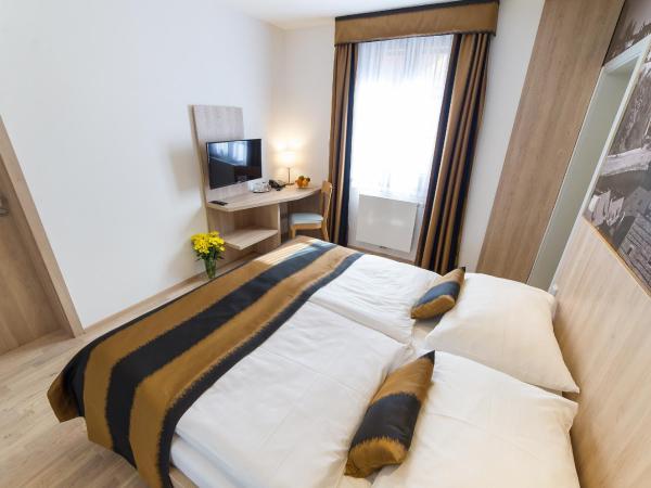Garni hotel Castle Bridge : photo 2 de la chambre chambre double standard