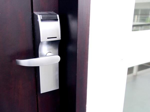 Ampera Avenue Residence : photo 4 de la chambre chambre double Économique