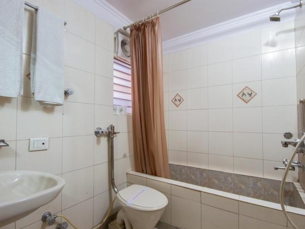 The C Park Inn Karol Bagh Homely Atmosphere : photo 4 de la chambre chambre familiale
