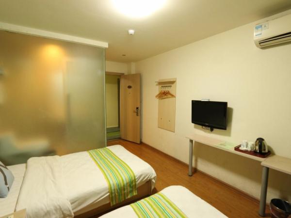 Pai Hotel Shenyang Railway Station : photo 4 de la chambre chambre lits jumeaux affaires - citoyens chinois continentaux