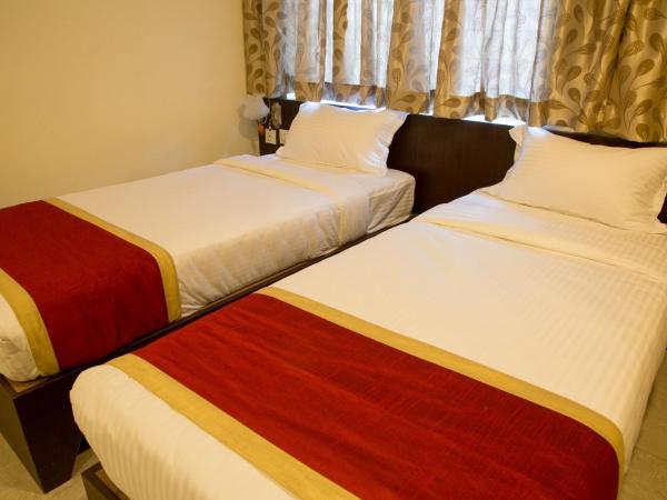 Hotel Blue Bell : photo 3 de la chambre chambre double standard avec ventilateur