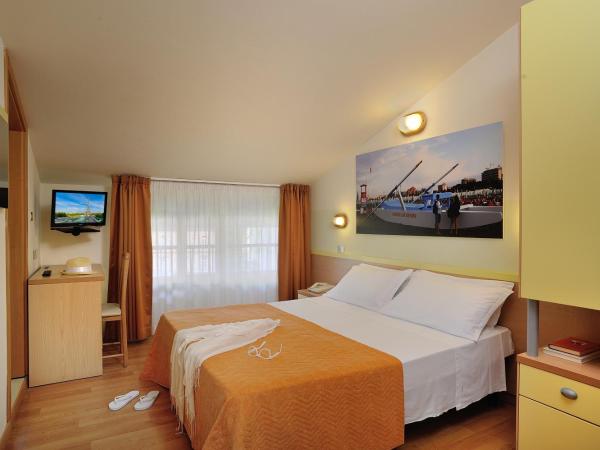 Hotel Capri : photo 1 de la chambre chambre double ou lits jumeaux confort 