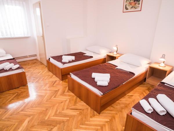 Hostel Vincentinum : photo 5 de la chambre chambre quadruple