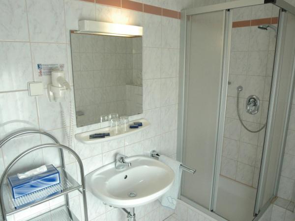 Pension Weber : photo 4 de la chambre chambre triple