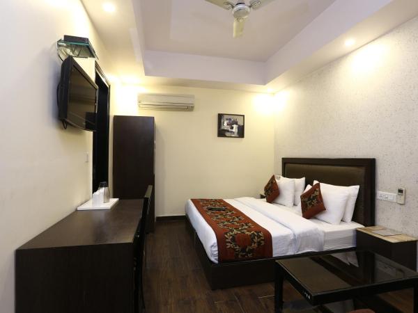 Hotel Kingston Park near Ganga Ram Hospital : photo 4 de la chambre chambre double deluxe