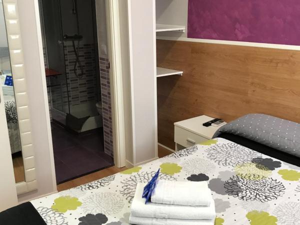 Casa Huésped Magdalena : photo 4 de la chambre chambre double avec salle de bains privative