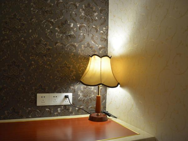 Hua Qi Kaiserdom Hotel Zhongshan Road St Michael's Cathedral and Zhanqiao Pier Qingdao : photo 7 de la chambre chambre double budget sans fenêtre