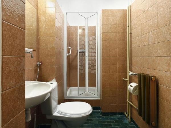 Hotel Dom Marynarza : photo 1 de la chambre chambre triple