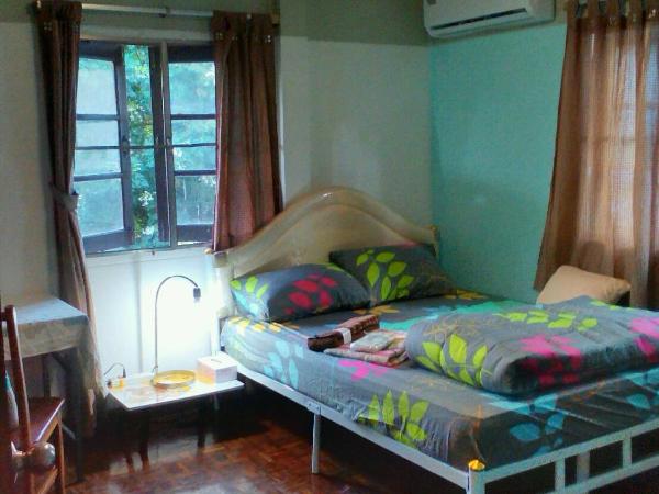 Young and Beautiful : photo 2 de la chambre chambre double - vue sur jardin