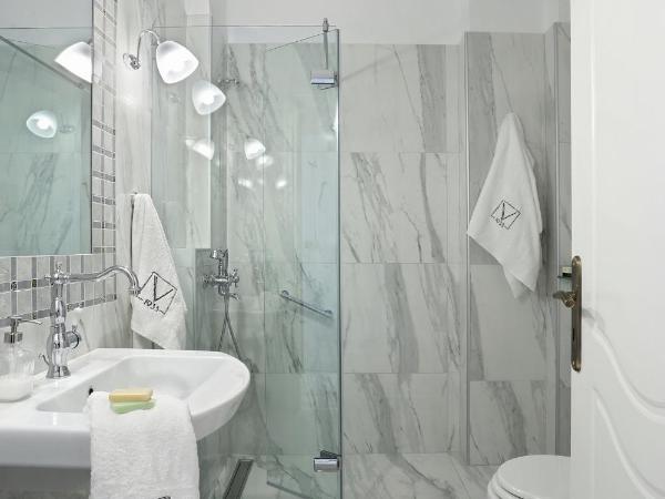 V1935 Luxurious Apartments : photo 9 de la chambre appartement deluxe avec cuisine séparée