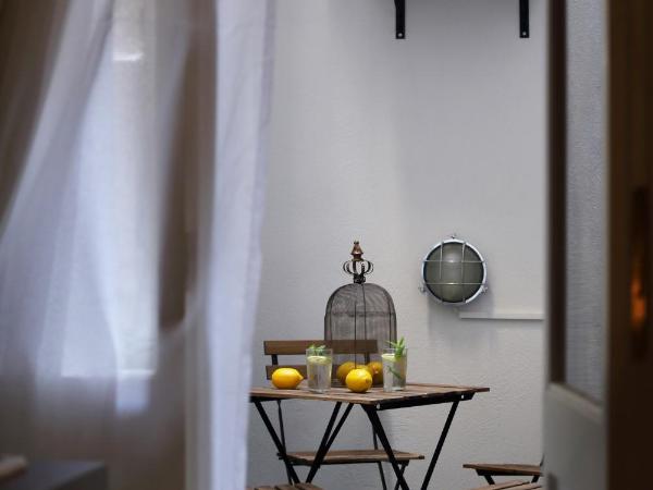 V1935 Luxurious Apartments : photo 10 de la chambre studio