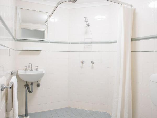 Arena Hotel (formerly Sleep Express Motel) : photo 9 de la chambre chambre standard lit queen-size