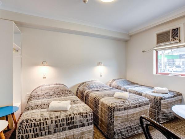 Arena Hotel (formerly Sleep Express Motel) : photo 3 de la chambre chambre familiale (6 adultes)