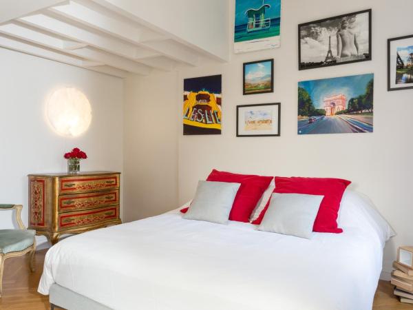 Ateliers de Montmartre ADM : photo 10 de la chambre suite en duplex