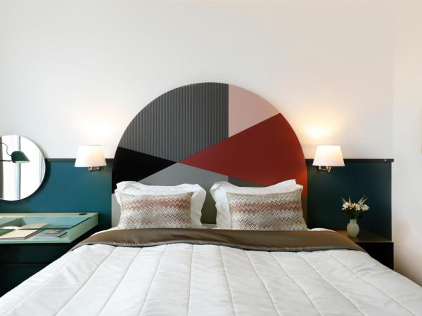 Elite Hotel Carolina Tower : photo 2 de la chambre chambre double supérieure