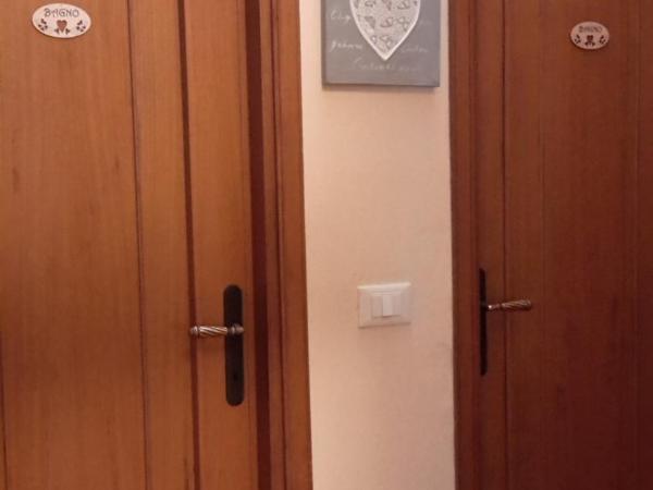 B&B Il Mondo Di Ross : photo 8 de la chambre grande chambre double avec salle de bains privative
