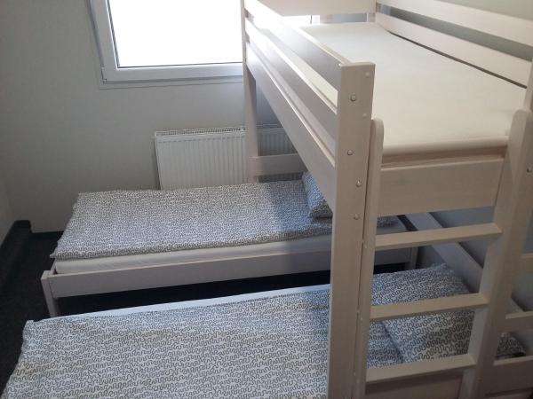 Hostel Sopot Centrum : photo 4 de la chambre chambre familiale avec salle de bains commune