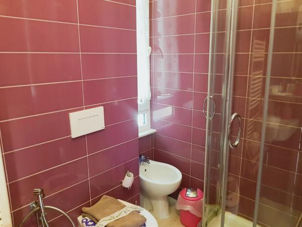 Il Quadrifoglio guesthouse : photo 7 de la chambre chambre double avec baignoire spa