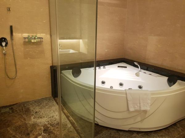 KSL Hotel & Resort : photo 5 de la chambre suite lune de miel