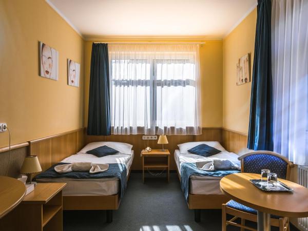 Jagelló Business Hotel : photo 2 de la chambre chambre simple