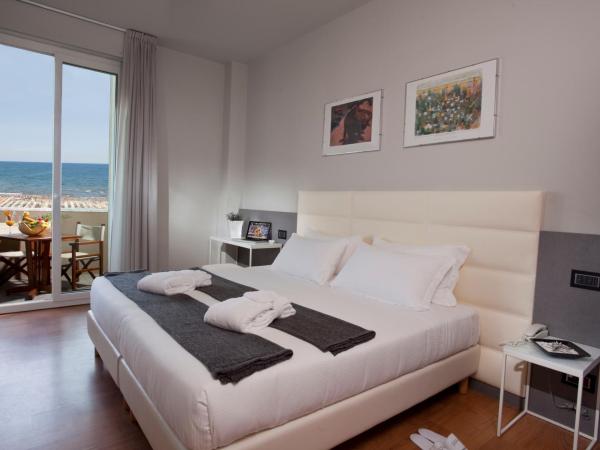 Hotel Ascot & Spa : photo 9 de la chambre chambre double ou lits jumeaux - vue sur mer