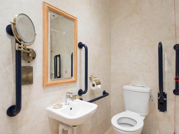 The George Street Hotel : photo 4 de la chambre chambre double deluxe pour personnes à mobilité réduite