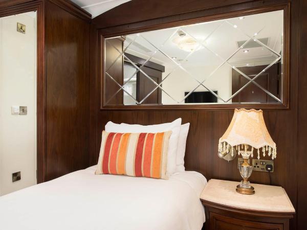 The George Street Hotel : photo 3 de la chambre chambre simple standard (chambre calme sans fenêtre)