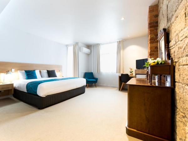 Customs House Hotel : photo 1 de la chambre chambre lit king-size - front de mer